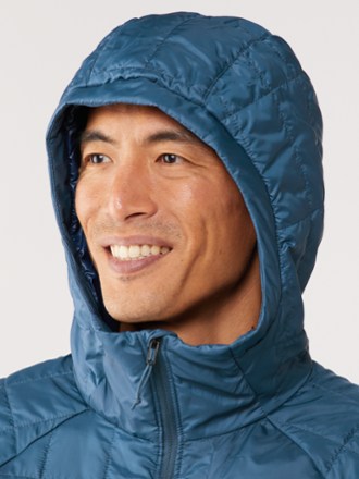 The North Face Circaloft Quarter-Zip Insulated Pullover - Men's 4