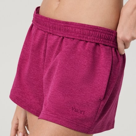 Vuori Halo Shorts - Women's 3