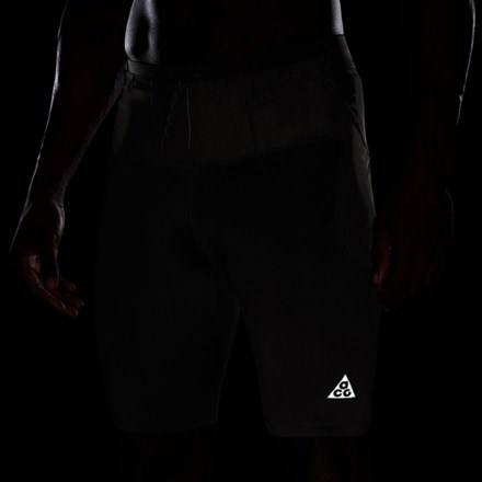 Nike ACG Lavaloops 9" Half Tights - Men's 4