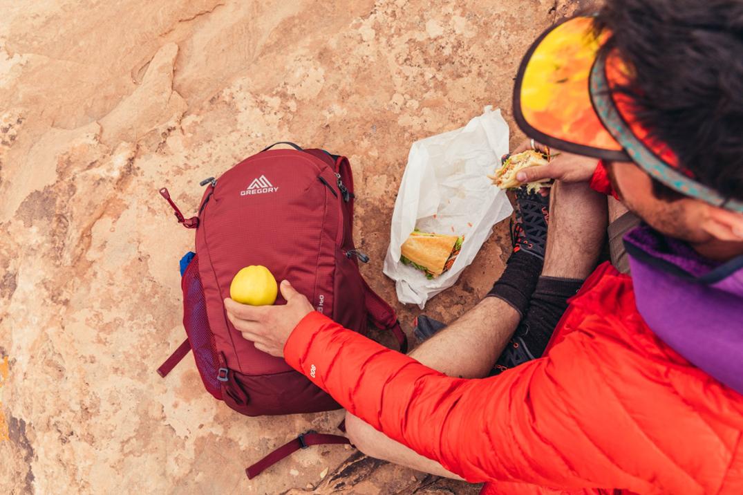 Location Image for Swift 22 H2O Hydration Pack - Closeout - Women's