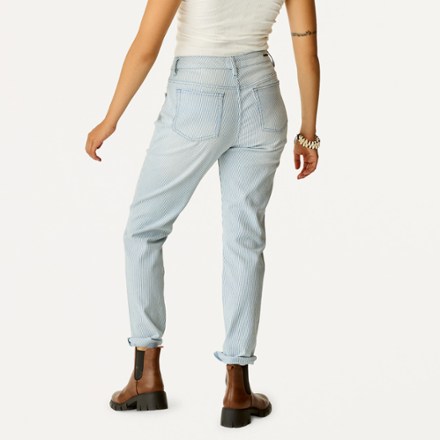 On Body Image of color Indigo Stripe
