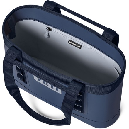 YETI Camino 18 Zip Carryall 4