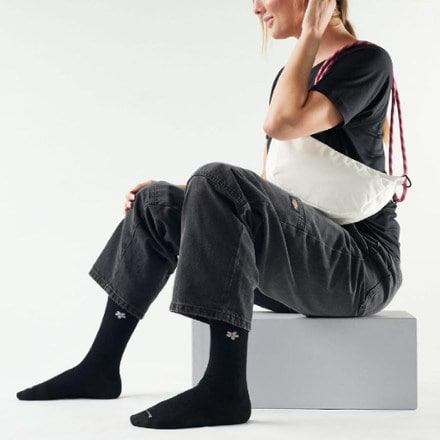 Smartwool Everyday Groovy Bloom Crew Socks - Women's 1