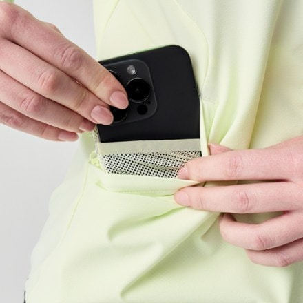 Brooks Canopy Jacket - Women's 3