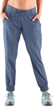 the north face womens joggers