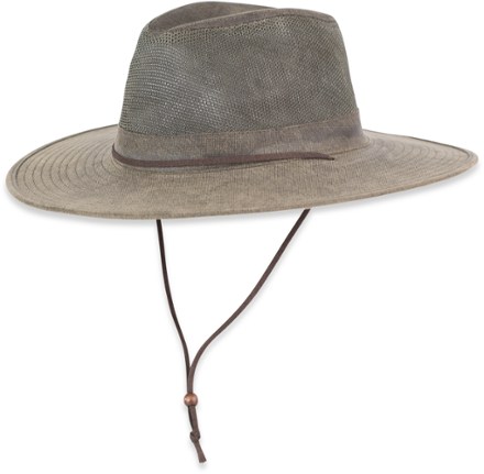 colton hat