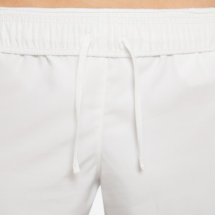Nike Tempo Race Shorts - Women's 6