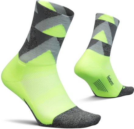 Feetures Elite Light Cushion Mini Crew Socks 1