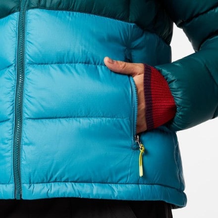 Cotopaxi Fuego Max Down Hooded Jacket - Women's 8