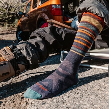 Darn Tough Snowpack Over-the-Calf Midweight Ski and Snowboard Socks - Men's 1