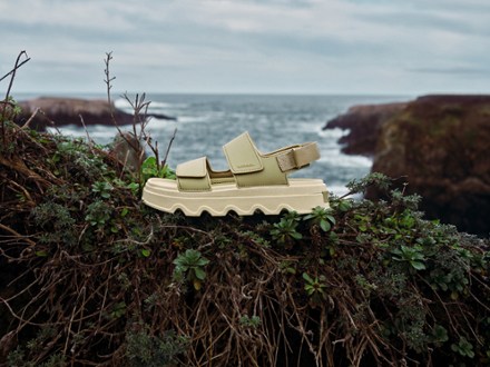 Location Image for KINETIC Sunchase Ankle Strap Sandals - Women's