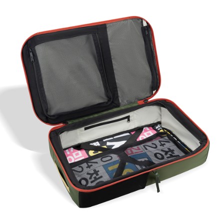 Sherpani Santiago 35 L Travel Pack 6