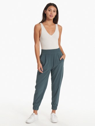 Vuori Villa Jogger Pants - Women's 2