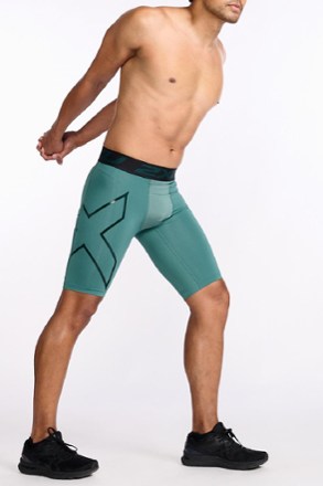2XU Motion Compression Shorts - Men's 3