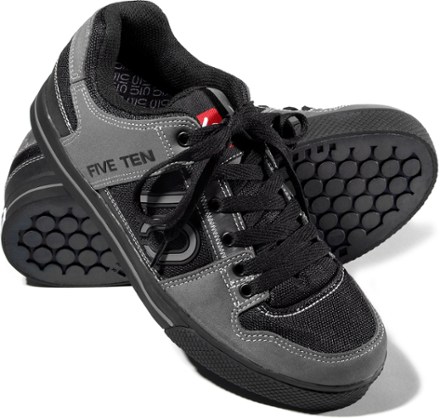 rei five ten freerider