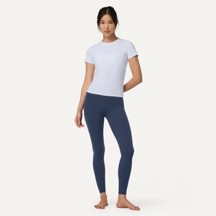 Vuori Pose Fitted Long T-Shirt - Women's 3