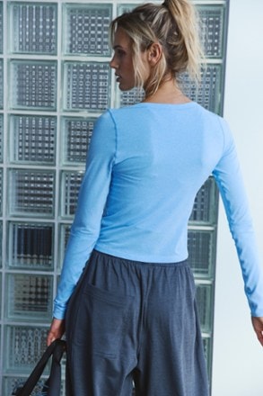 Location Image for Up Next Long-Sleeve Shirt - Women's