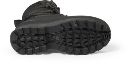 The North Face Chilkat V 400 Waterproof Boots - Men's Sole view (Tnf Black/Asphalt Grey)