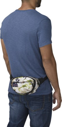 Alternate View (Pesto Green Camo)