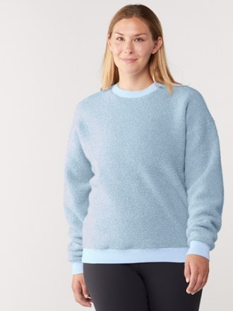 Outdoor Voices MegaFleece Crewneck Pullover - Women's 1