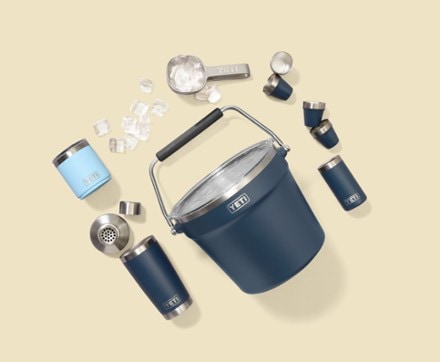 YETI Rambler Cocktail Shaker 1