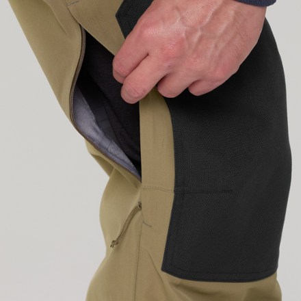 Flylow Baker Bib Pants - Men's 9