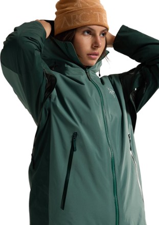 Arc'teryx Sentinel Insulated Jacket - Women's 7