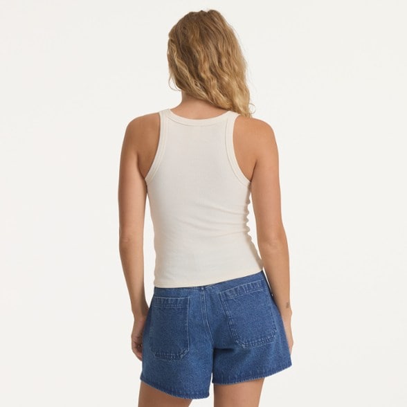 On Body Image of color Bone