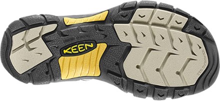 Sole (Raven/Aluminum)