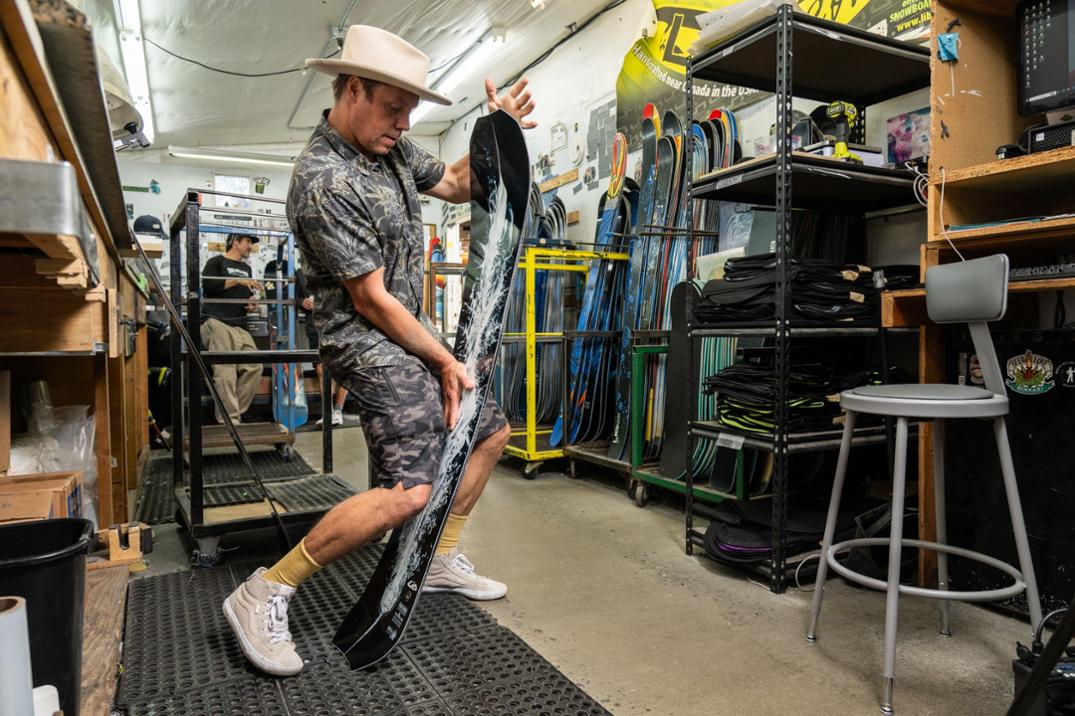 Location Image for T. Rice Orca Snowboard - 2024/2025