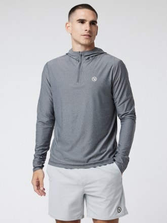 Vuori Uluwatu 24 Water Hoodie - Men's 1