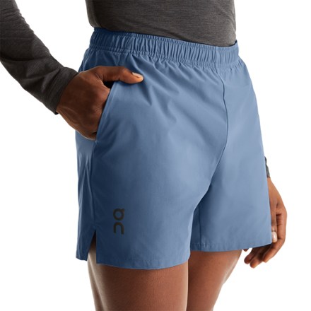 On Essential Shorts - Men's 4