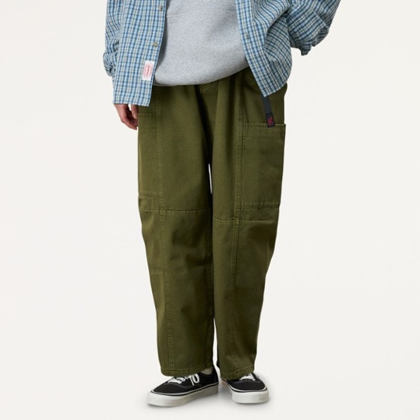 On Body Image of color Army Pigment