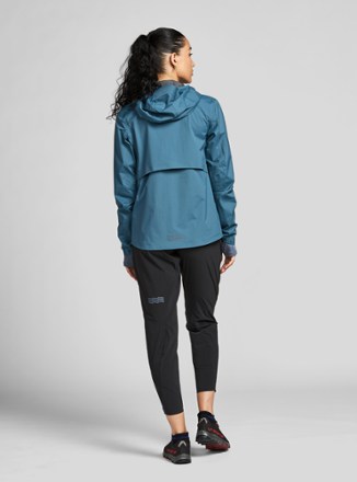 Janji Rainrunner Pack Jacket 2.0 - Women's 5