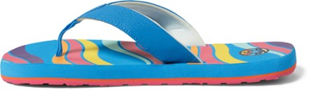 freewaters trifecta flip flops