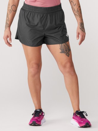 The North Face Limitless Run Shorts - Women's 1