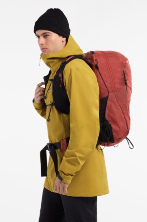 Arc'teryx Aerios 30 Pack - Men's 8