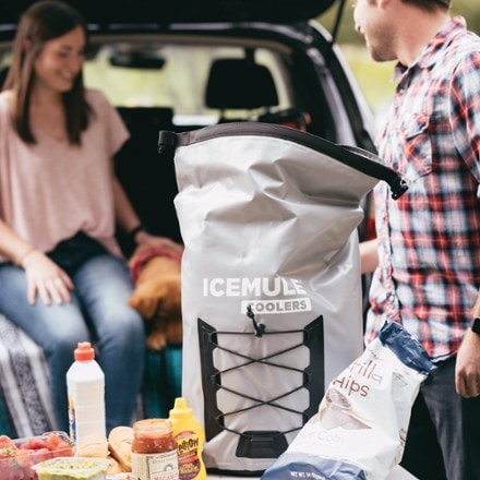 IceMule Pro Cooler - 23 Liters 10