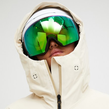 Peak Performance Whitelight APX HIPE 2L Insulated Shell Jacket