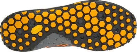Sole (Black/Yellow)