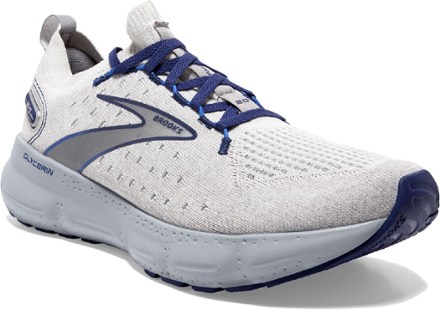 Mens brooks deals shoes clearance