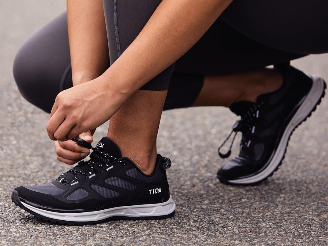 Location Image for Via Cycling Shoes - Women's