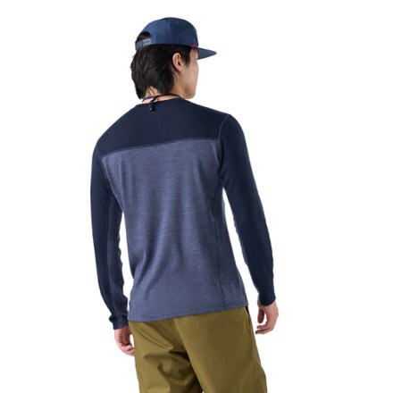 Smartwool Classic Thermal Merino Colorblock Crew Base Layer Top - Men's 1