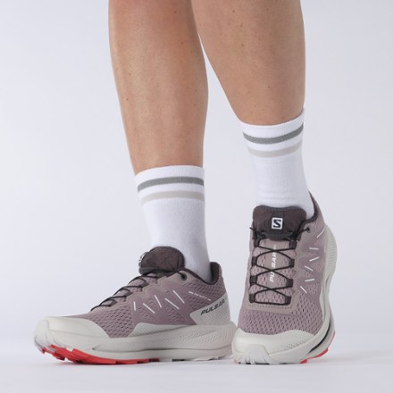 Salomon Pulsar Trail-Running Shoes - Women's 6