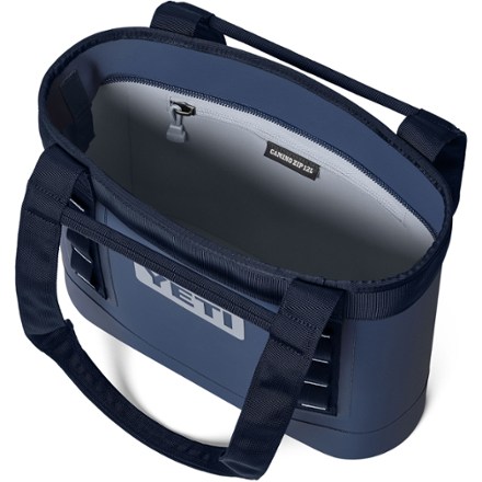 YETI Camino 12 Zip Carryall 4