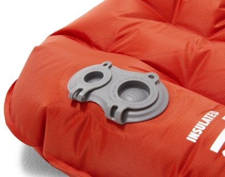 Big Agnes Rapide SL Insulated Sleeping Pad Air valve