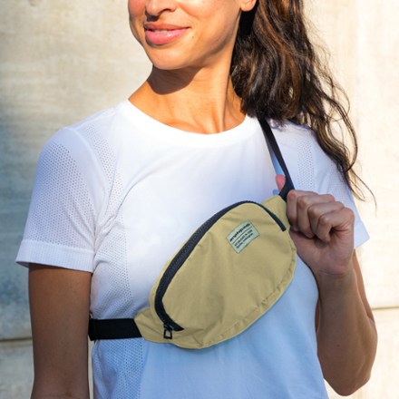 Amphipod R3 Express Convertible Pack 5
