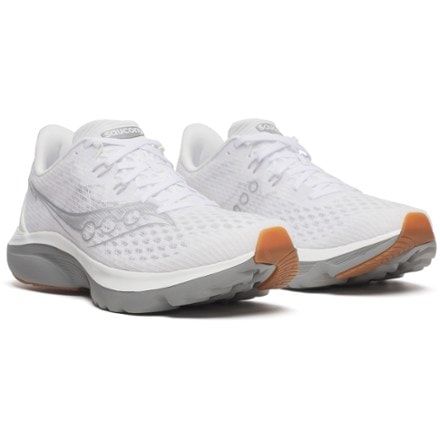 Saucony Kinvara 16 Road-Running Shoes - Men's 2