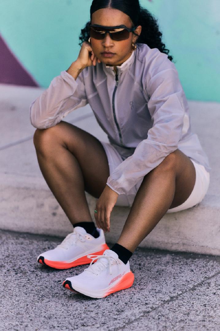 Location Image for Experience Flow ST Road-Running Shoes - Women's