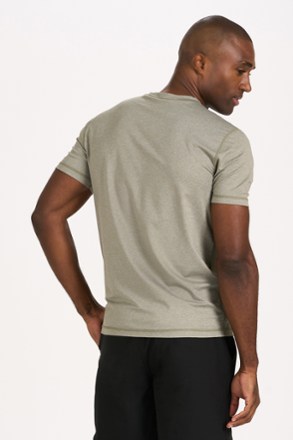 Vuori Tradewind Performance T-Shirt - Men's 2